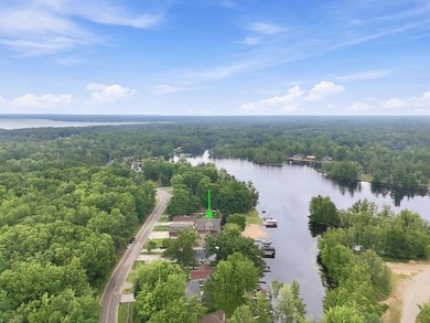 Lake James GEM! Huge over 3000 SQ foot Chalet on main body of - photo 30