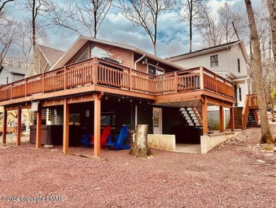 Lake Home For Sale in Lake Harmony, Pennsylvania
