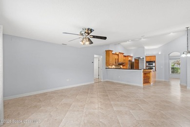 Beautifully maintained 3-bedroom, 2-bath pool home located in - photo 32