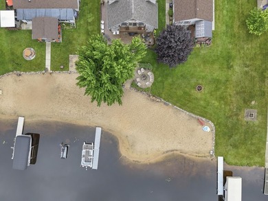 Lake James GEM! Huge over 3000 SQ foot Chalet on main body of - photo 34