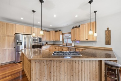 Lake James GEM! Huge over 3000 SQ foot Chalet on main body of - photo 39