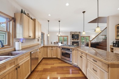 Lake James GEM! Huge over 3000 SQ foot Chalet on main body of - photo 44