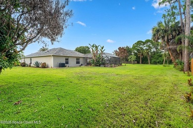 Beautifully maintained 3-bedroom, 2-bath pool home located in - photo 47