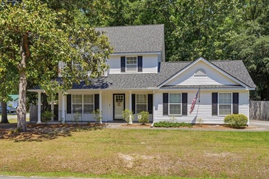 This beautifully updated home located centrally in North - photo 1