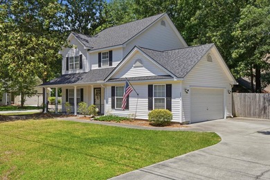 This beautifully updated home located centrally in North - photo 2