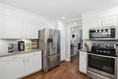 This beautifully updated home located centrally in North - photo 8