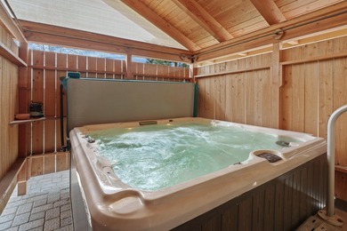 (private lake, pond, coastal) Home For Sale in Prineville Oregon