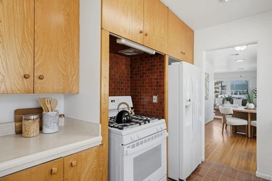 **Charming City Heights Opportunity with opportunity to turn - photo 9