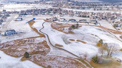 Attention all future homeowners and possible golf enthusiasts!