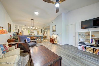 This end-unit townhome is located in desirable Satellite Beach - photo 15