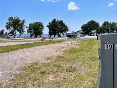 Luxury Subdivision for RVs on Richland Chambers Lake! - Lake Lot For Sale in Kerens, Texas