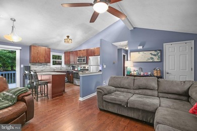 The perfect cottage at the lake is waiting for you.  This home - photo 7
