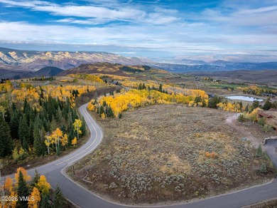 35 Jackson's Path presents one of Cordillera's most compelling - photo 7