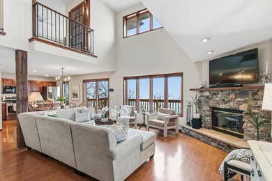 Waterfront 2-bed condo in Fort Atkinson with lake access, golf - photo 9