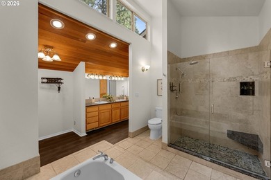 Escape to your own private Pacific Northwest retreat, where - photo 26