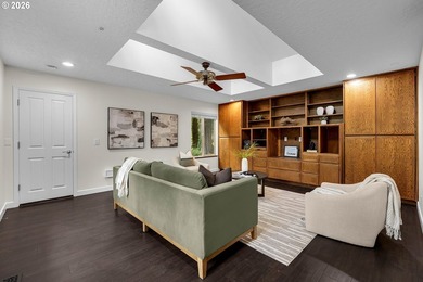 Escape to your own private Pacific Northwest retreat, where - photo 36