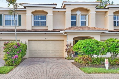 St. Lucie River Townhome/Townhouse Active Under Contract in Stuart Florida