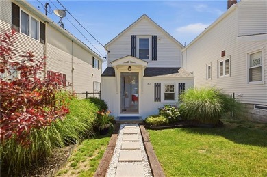 Welcome to your idyllic waterfront retreat at 67 Cedar Ave in - photo 1