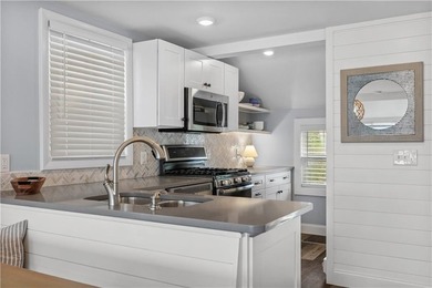Welcome to your idyllic waterfront retreat at 67 Cedar Ave in - photo 7
