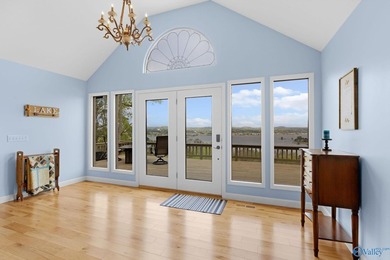 Perched in Webb Mountain Estates with breathtaking views of Lake - photo 8