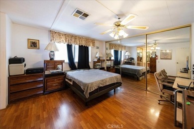LOCATION! LOCATION! LOCATION! Welcome to a rare opportunity in - photo 39
