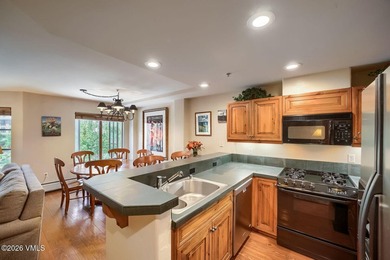 Conveniently located in Beaver Creek Village, this one-bedroom - photo 4