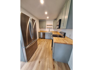Recently updated home on Main st. in Warsaw on a full unfinished - photo 8