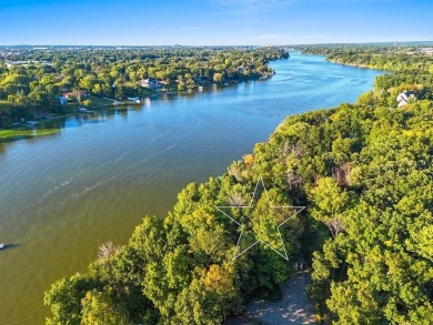 Lake Lot Sale Pending in DE Pere, Wisconsin