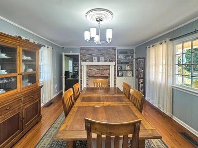 If room to roam is what you are after, this Lake Douglas home - photo 6
