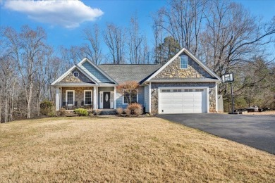 Lake Home For Sale in Hardy, Virginia