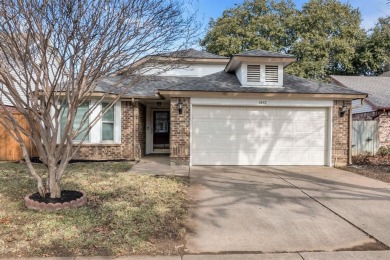 Lake Home Sale Pending in Grapevine, Texas