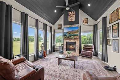 Waterfront living on Lake Fork with 2.84 deeded acres plus 2.28 - photo 14