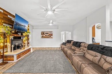 Welcome to your private retreat in the heart of Grant-Valkaria! - photo 21