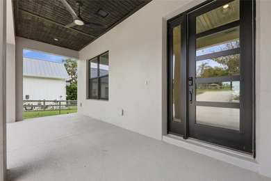 Welcome to this stunning BRAND-NEW CUSTOM-BUILT home in the - photo 6