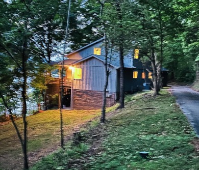 Lake Home For Sale in Soddy Daisy, Tennessee
