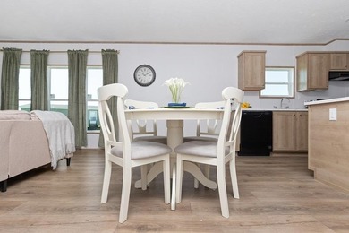 Beach Living in Pawleys Island off the South Causeway- Coming - photo 4