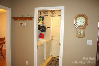 SELLER IS OFFERING $5000 towards closing costs! Welcome to this - photo 6