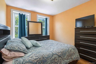 JUST LISTED! SPACIOUS 4 BEDROOM, 2 BATHROOM HOME IN BROOKLYN NY - photo 14