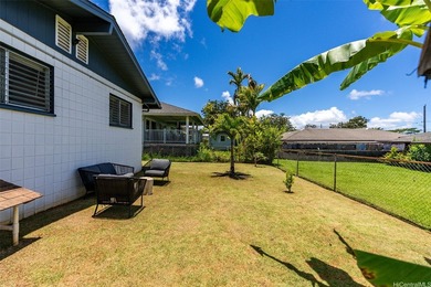 Tucked away in the lush, peaceful setting of Wahiawa Heights - photo 18