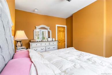 JUST LISTED! SPACIOUS 4 BEDROOM, 2 BATHROOM HOME IN BROOKLYN NY - photo 18