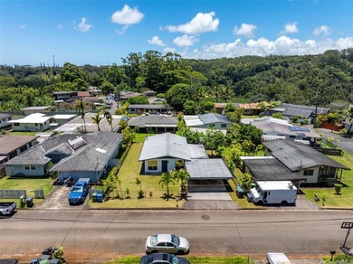 Tucked away in the lush, peaceful setting of Wahiawa Heights - photo 21