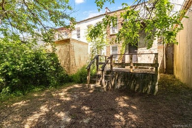 JUST LISTED! SPACIOUS 4 BEDROOM, 2 BATHROOM HOME IN BROOKLYN NY - photo 21