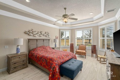 Heated pool with dual fountains. Golf course views with coastal - photo 29
