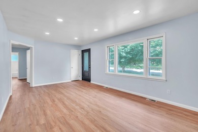 Welcome to this updated 3-bedroom, 2-bath home offering - photo 7