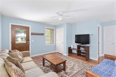 Nestled on a quiet dead-end street in Kingston, this spacious - photo 7