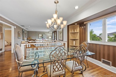 THE HAMPTONS CALLED... THEY WANT THEIR COURT BACK... BUT THIS - photo 9