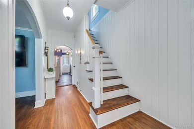 Timeless Colonial Charm with a beautifully updated 3-bedroom, 1 - photo 5
