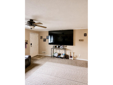 Priced to Sell! Spacious 3-bedroom, 2-bath home offering - photo 3