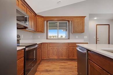 301 Gateway Parkway - photo 3