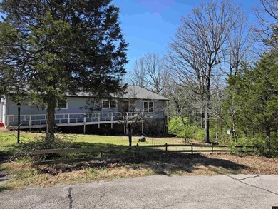 Opportunity awaits in the desirable Twin Lakes Golf Course - photo 1